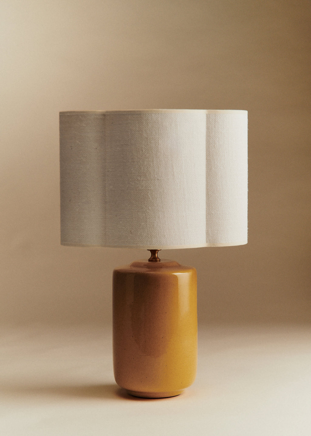 Lampe Mezzo - Safran - Abat-jour Boléro - Jute Écru