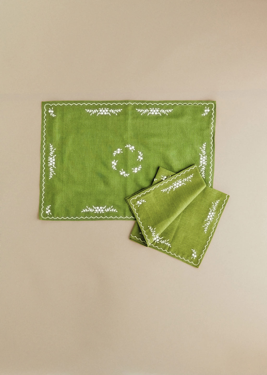 Set de 2 serviettes - Brodées Primavera - Vert Olive et Ecru
