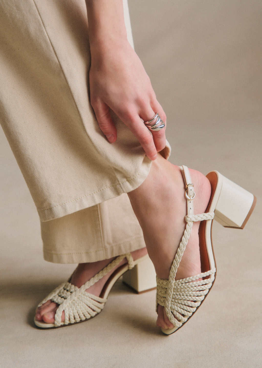 Sandales Alma - Ecru lisse tressé
