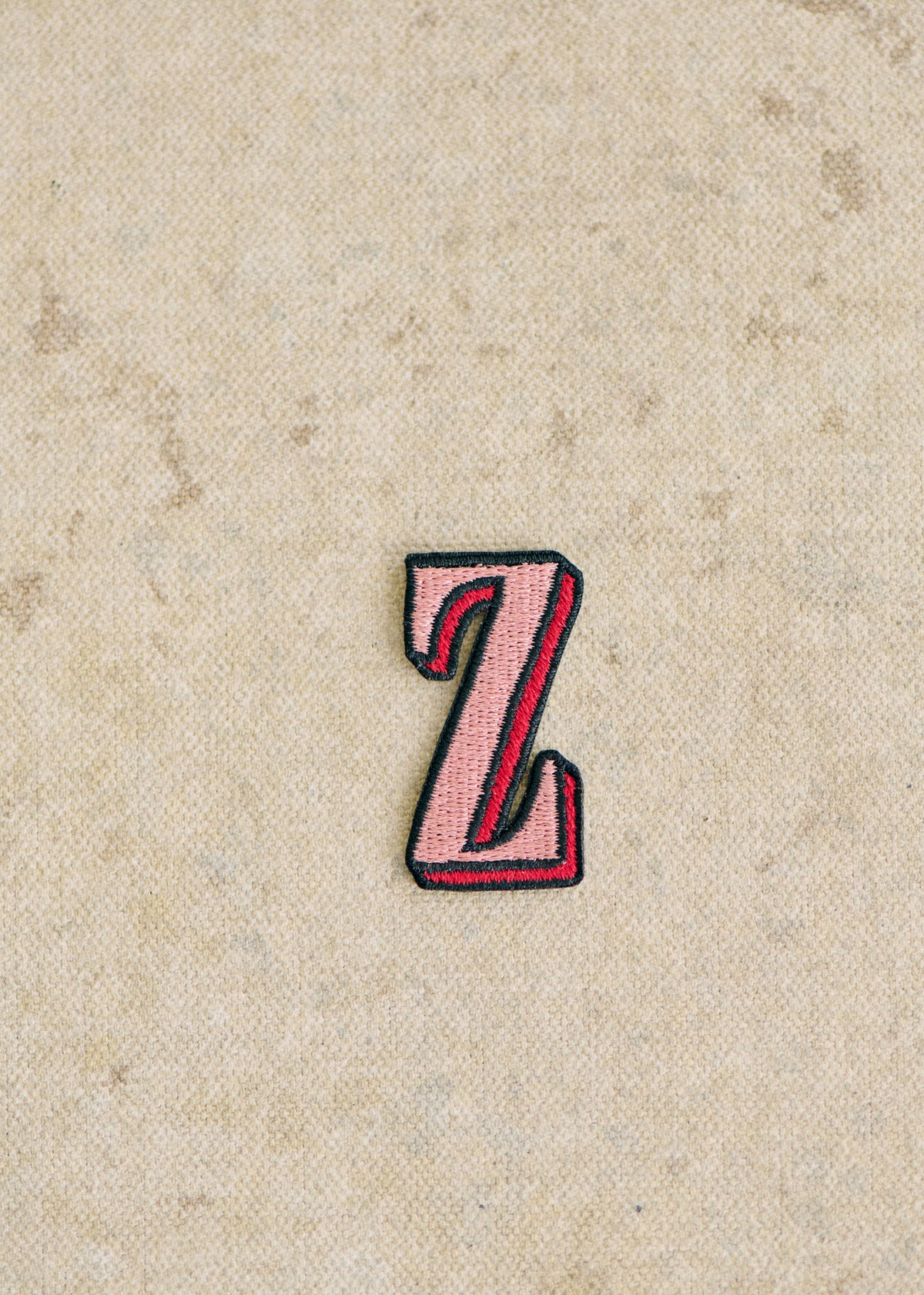 Ecusson Rose - Lettre Z - Rose