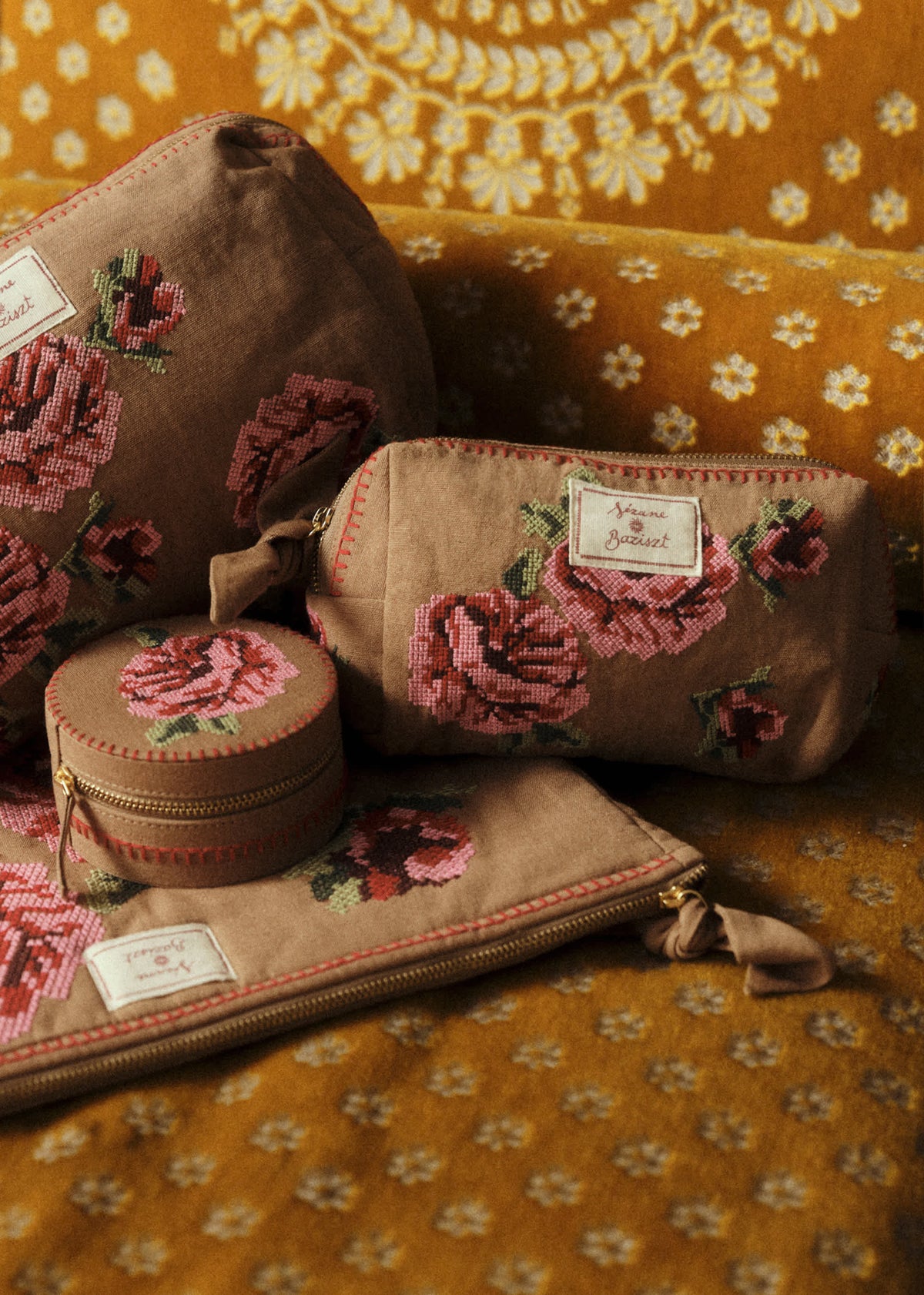 Trousse de beauté - Sézane x Baziszt - Fleurs Brodées