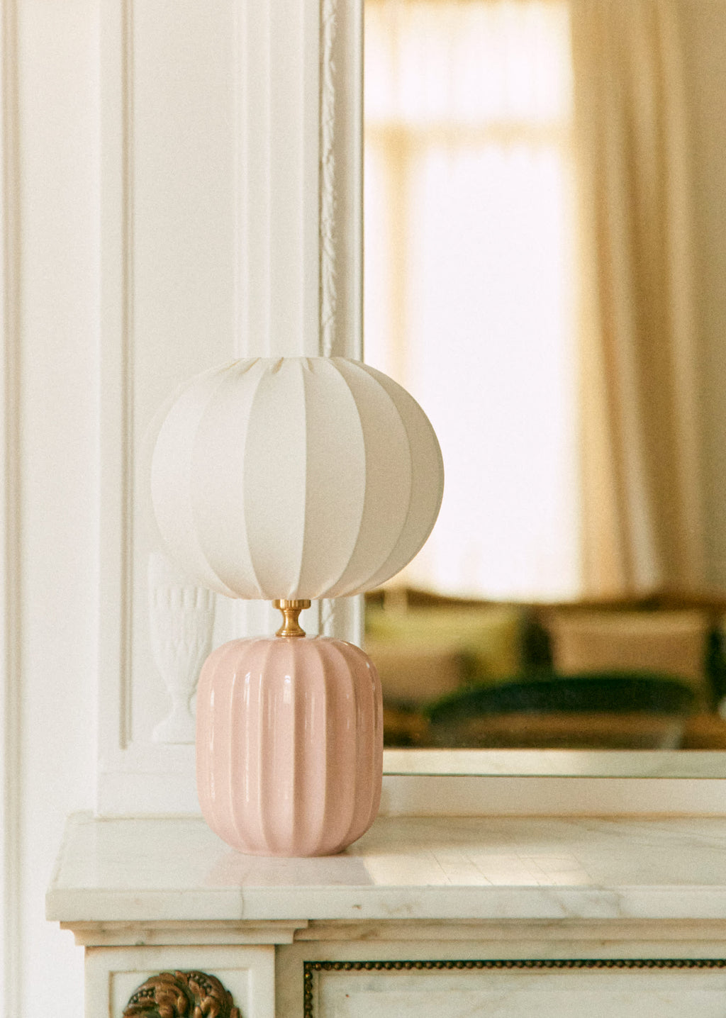 Lampe Traviata petit modèle - Rose - Abat-jour petit modèle - Sonate écru