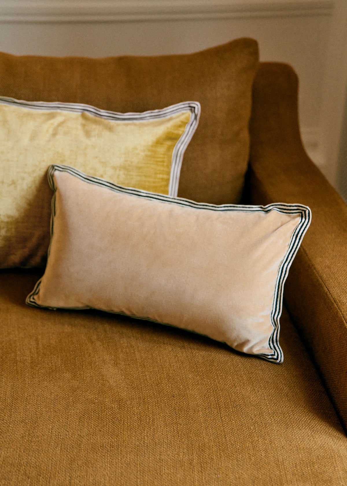 Coussin Velours Édition - Petit modèle - Beige