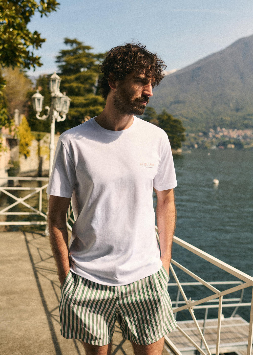 T-Shirt Hotel Lago - Blanc