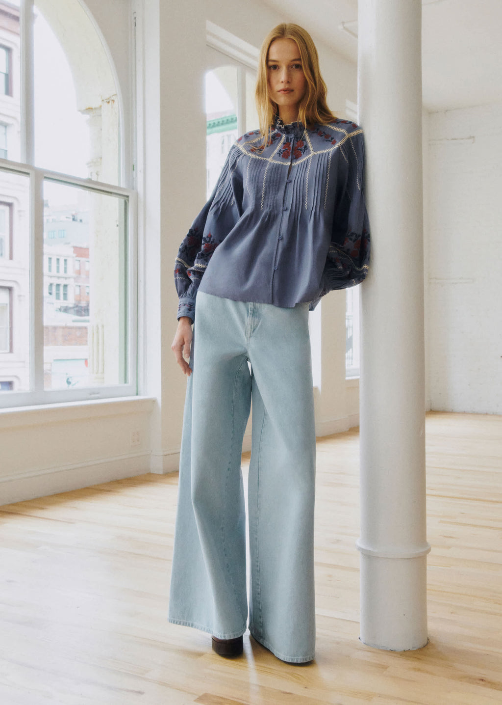 Blouse Eugenia - Sézane x SEA NY - Broderie Contrastée Brique Fond Marine