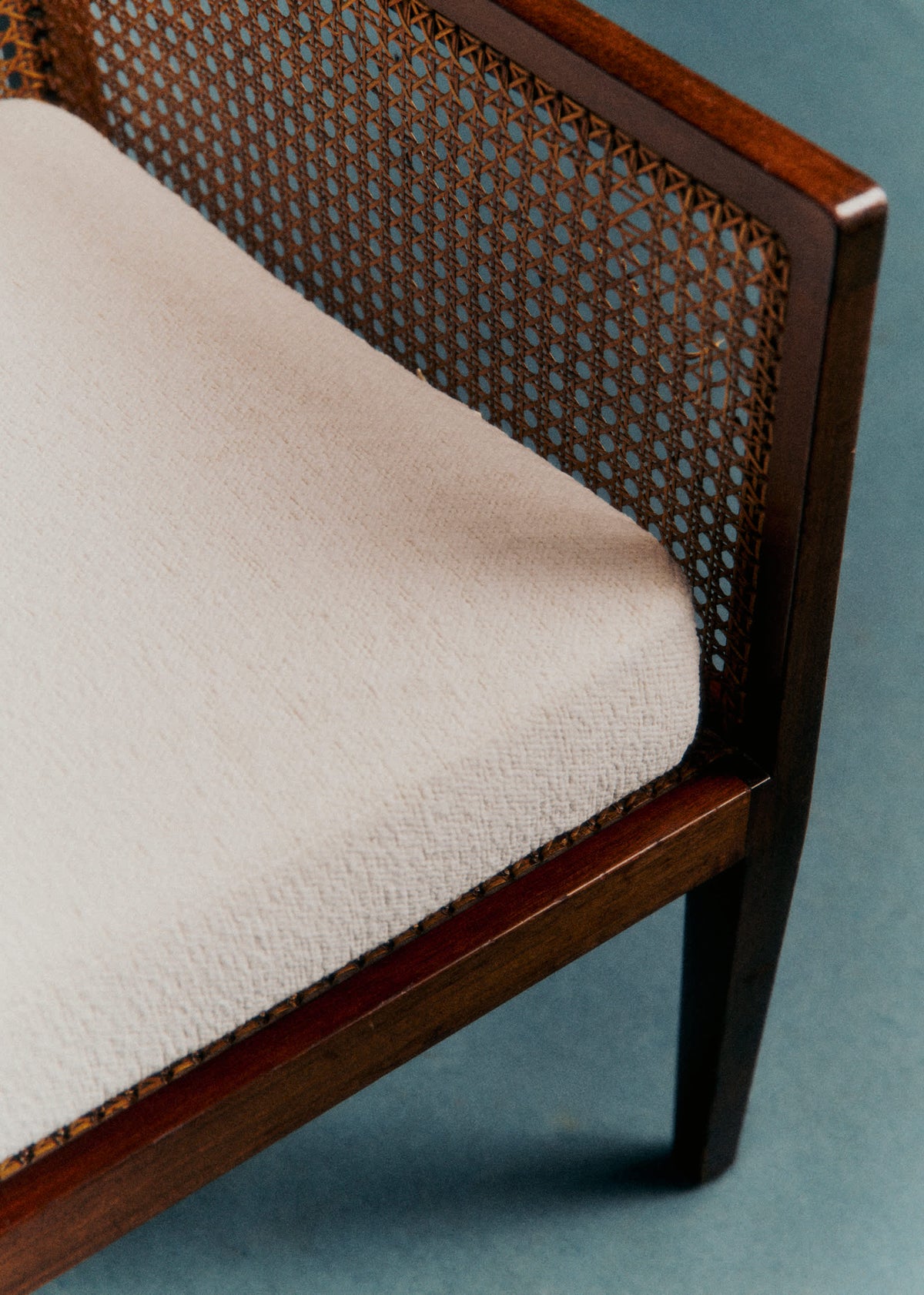 Banquette vintage noyer et cannage - Noyer et cannage
