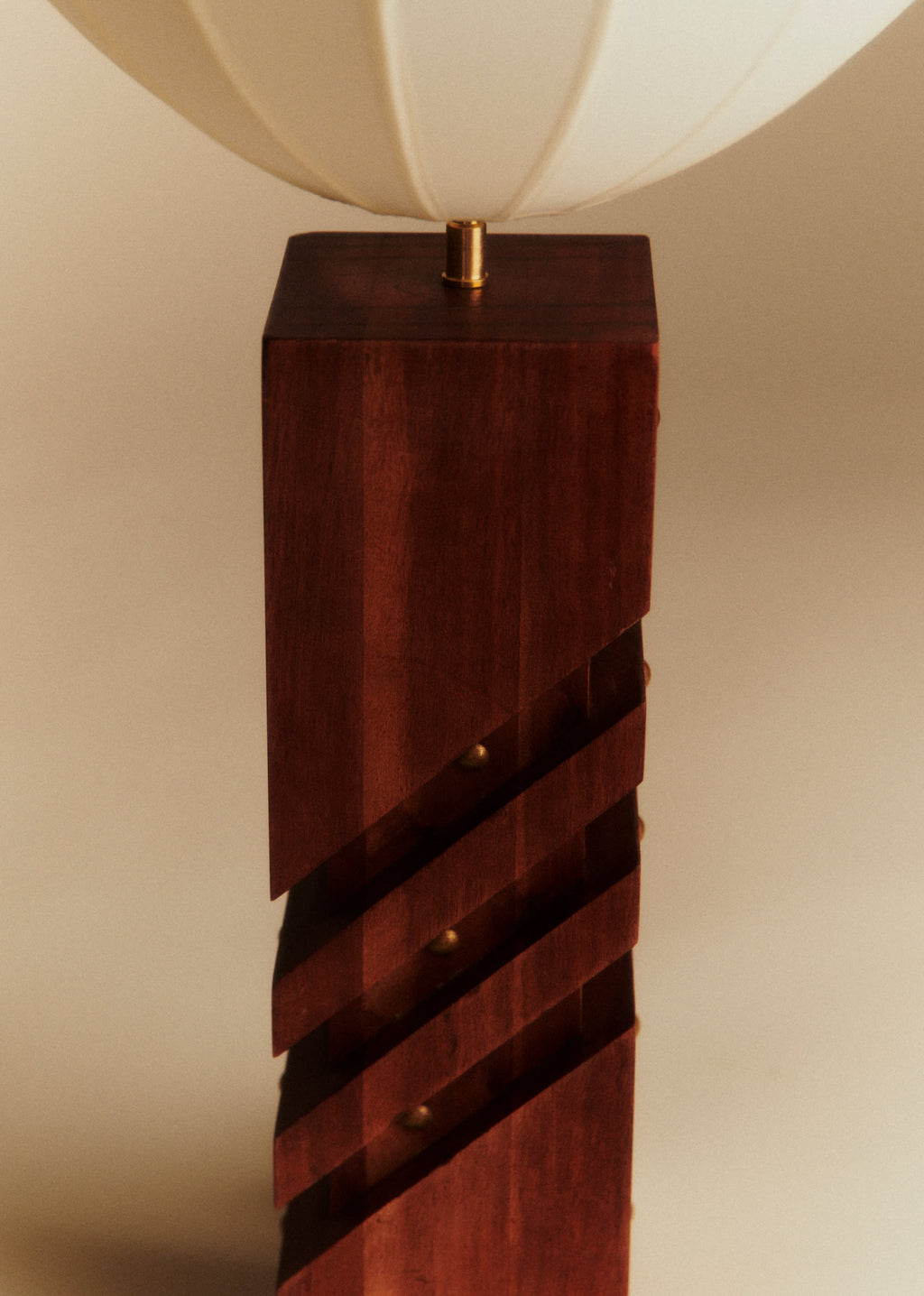 Lampe à poser scandinave vintage en teck - Teck