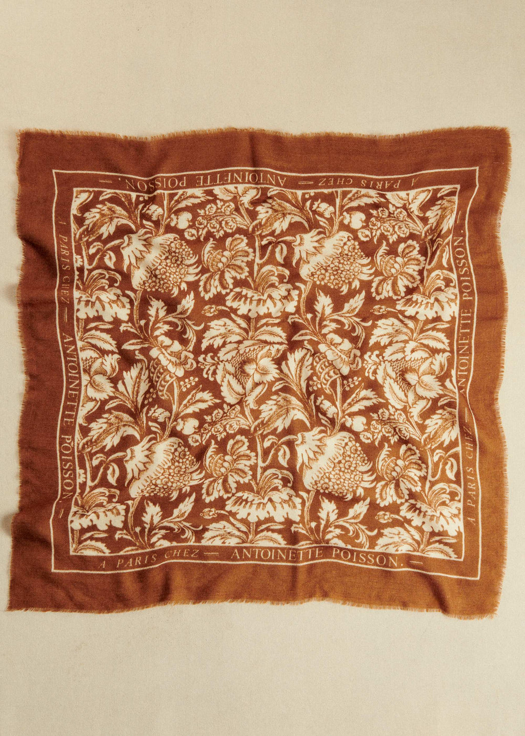 Foulard Maryse - Sézane x Antoinette Poisson - Grand Pavots Fond Café