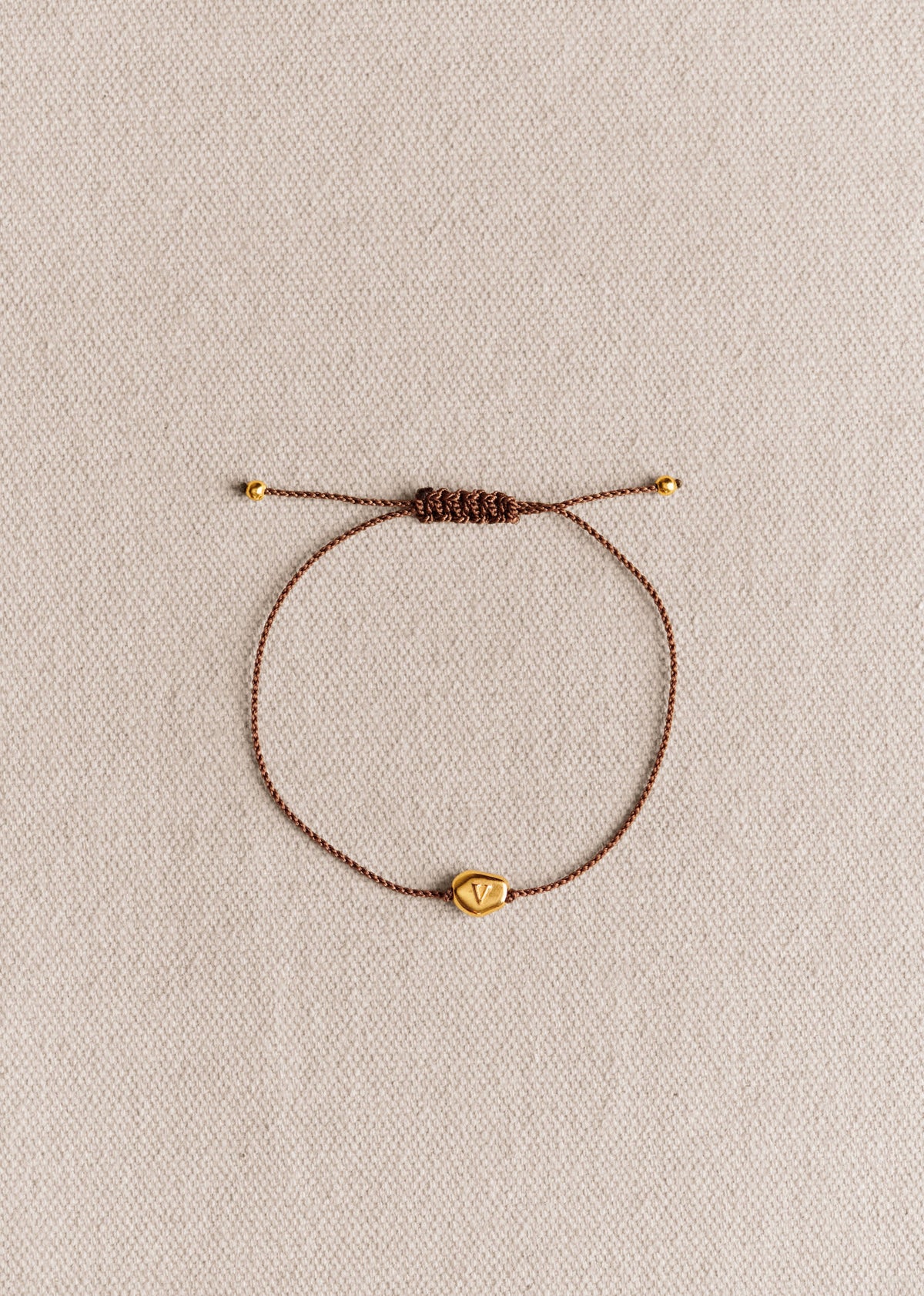 Bracelet Cléo - Chocolat - Lettre V