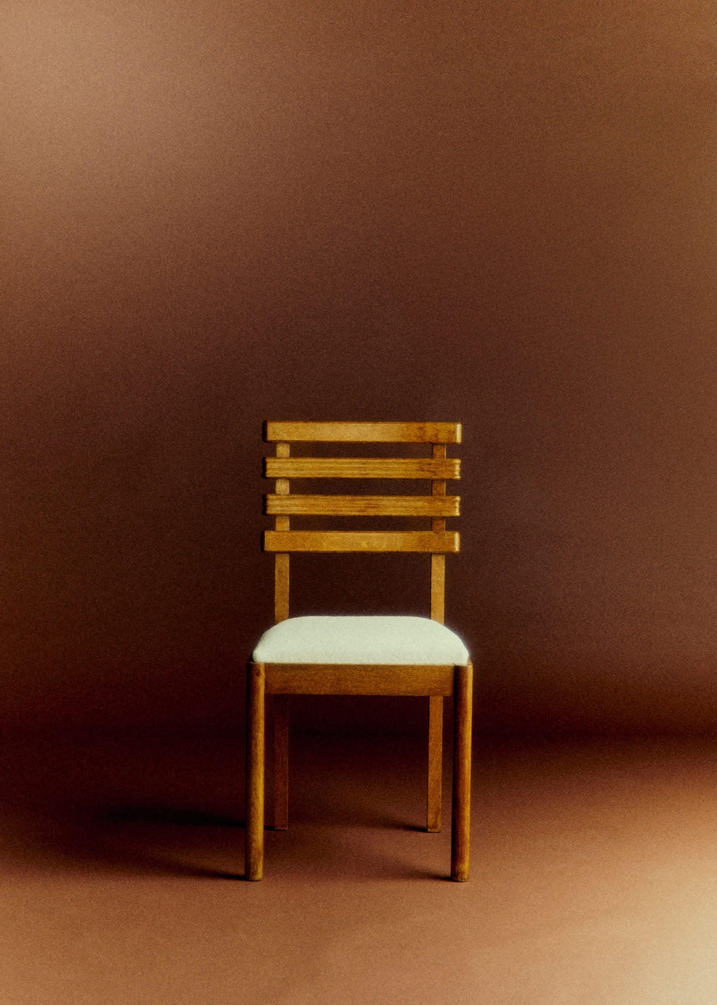 Lot de 6 chaises en chêne années 40 - Chêne teinté