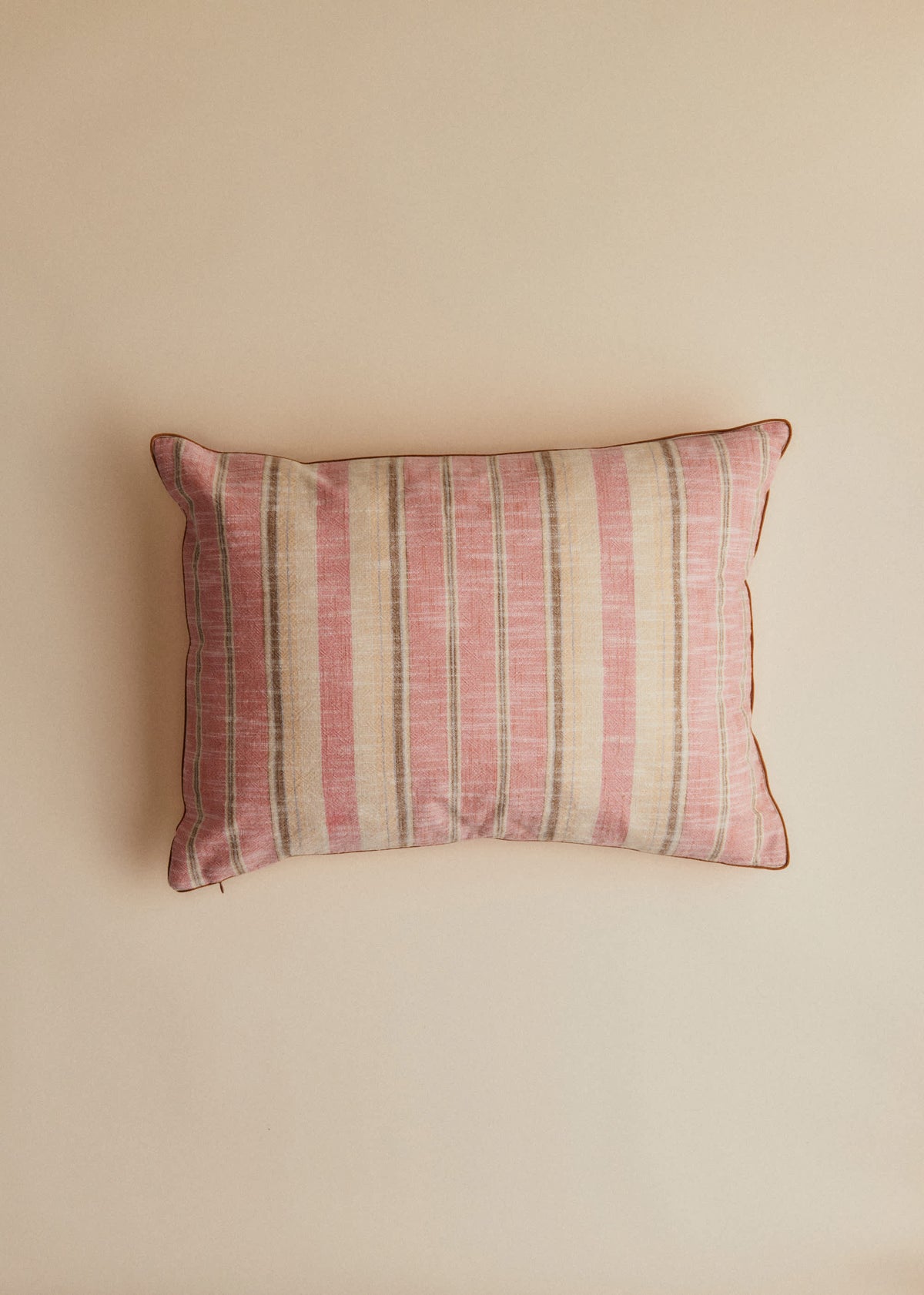 Coussin Tissé Rayures - Grand modèle - Rose et Ecru