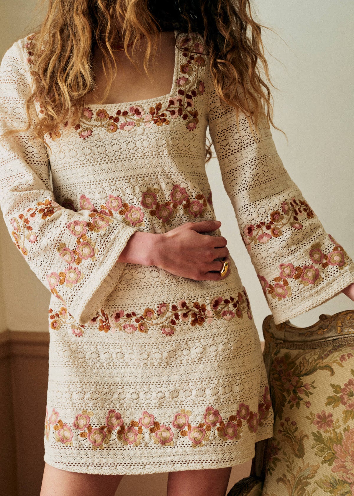 Robe Doma - Guipure Contrastée Fleurs Fond Écru