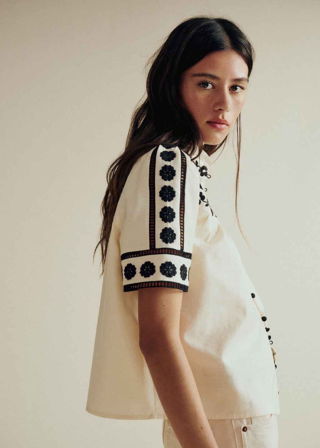 Blouse Hanae - Noir Fond Écru