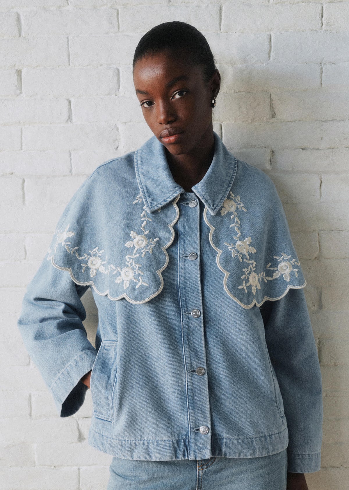 Veste Josephy - Sézane x SEA NY - Broderie Placée Crème Fond Bleu Denim