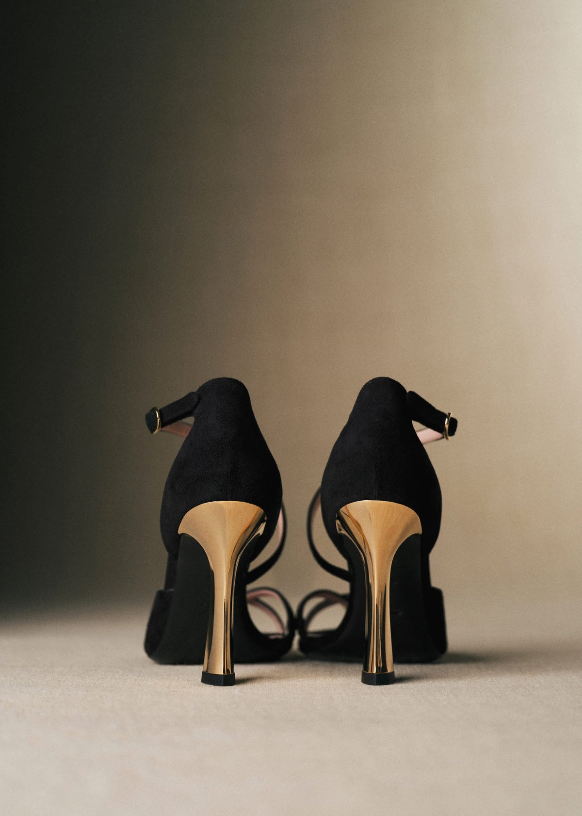 Sandales Brigitte - CFM Souliers x Editions Sézane - Velours Noir