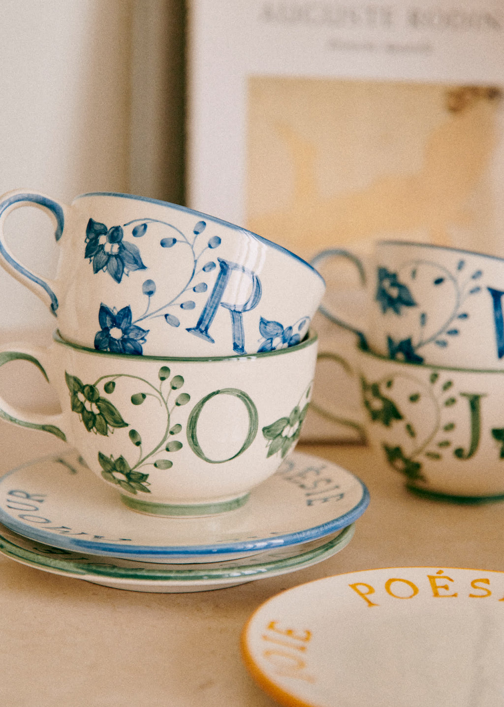 Tasse Poème - Bleu orage - Lettre V