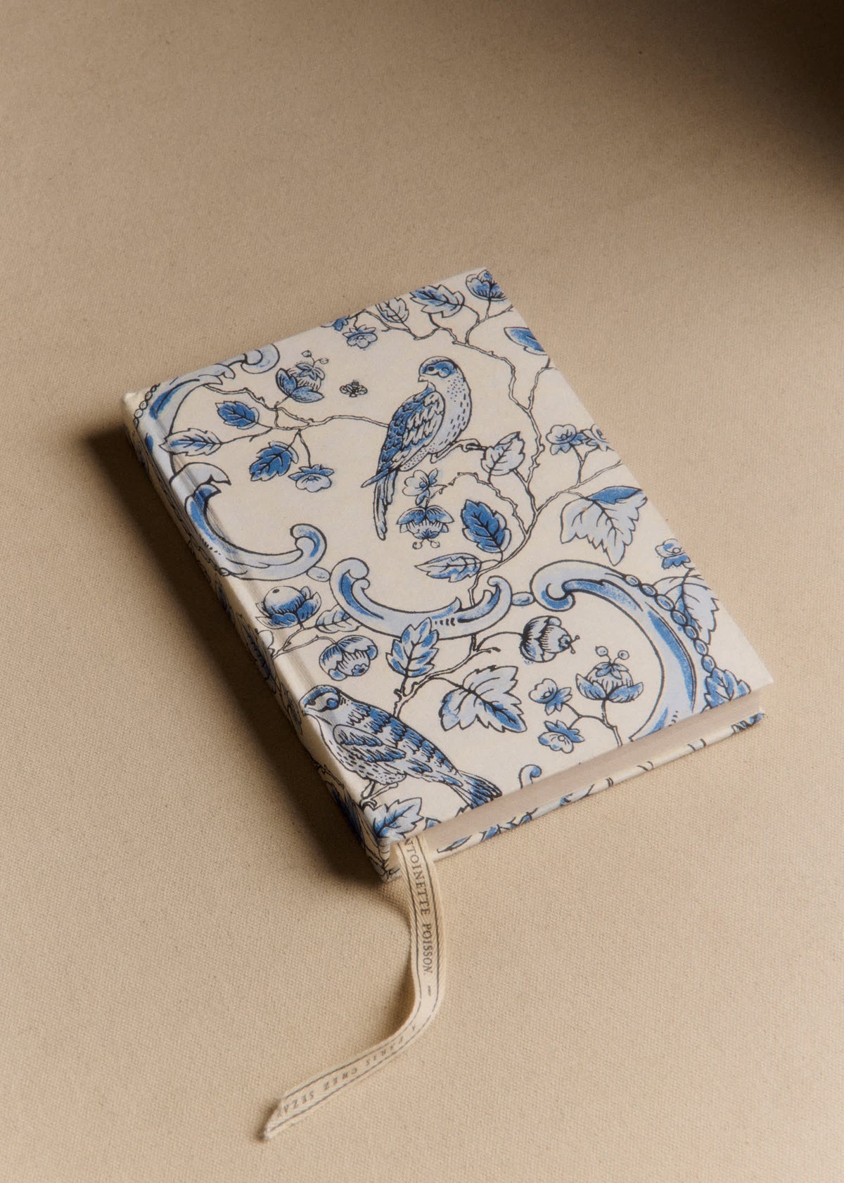 Carnet A5 - Sézane x Antoinette Poisson - Imprimé Oiseaux Bleus
