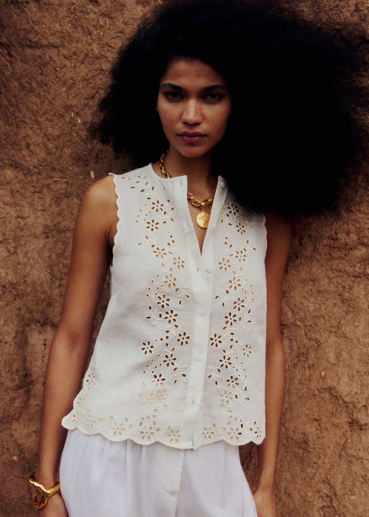 Chemise Isea - Broderie Contrastée Crème Fond Écru