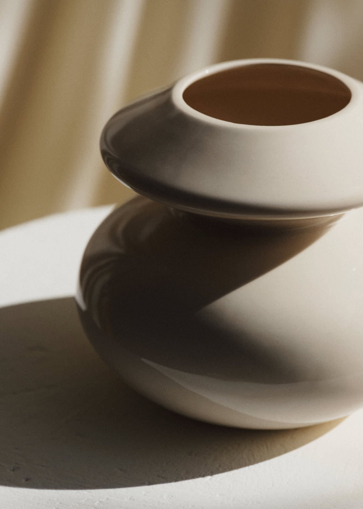 Vase Romie Objetti - Petit modèle - Ecru