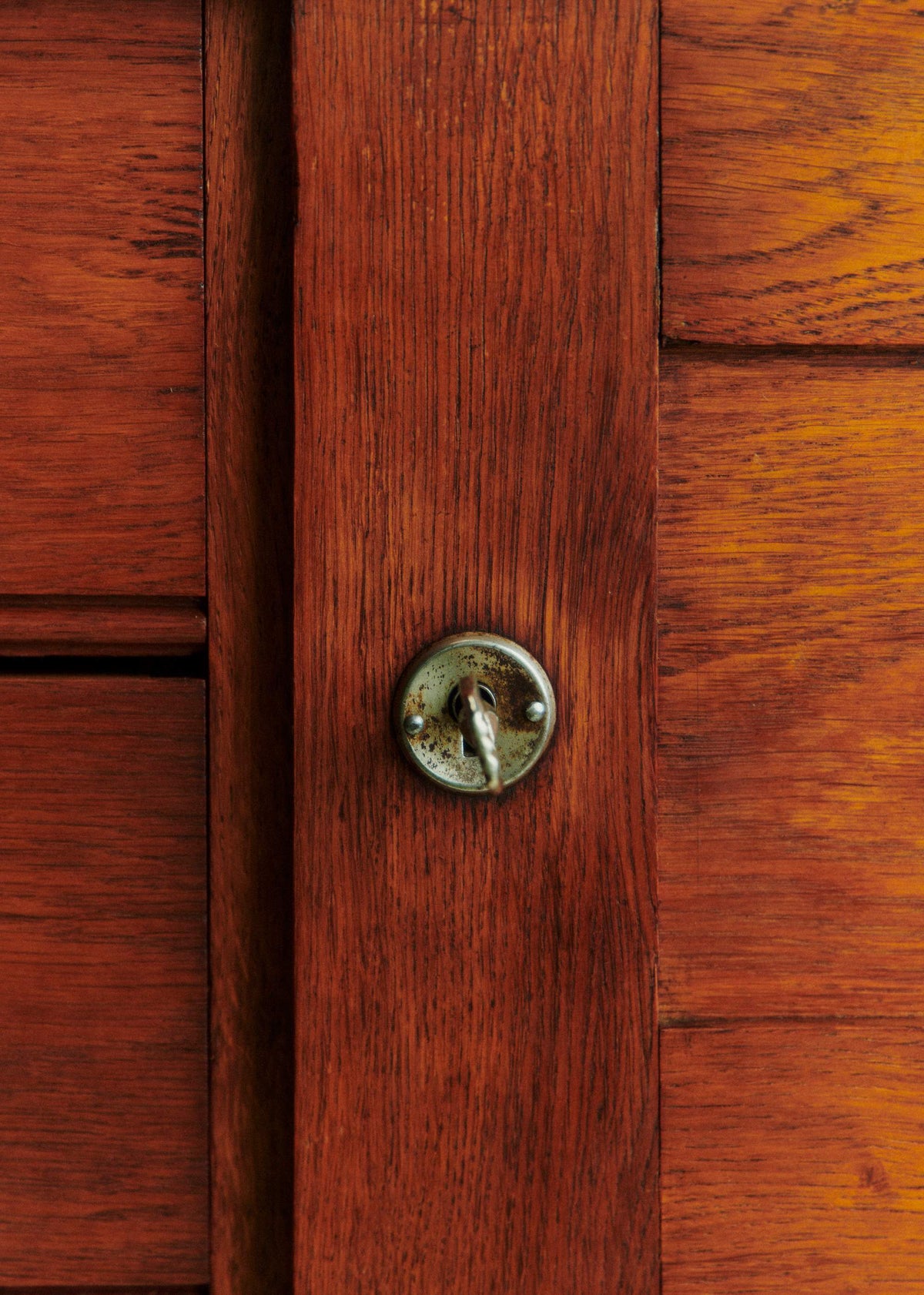 Buffet René Gabriel en bois massif années 50 - Bois Massif