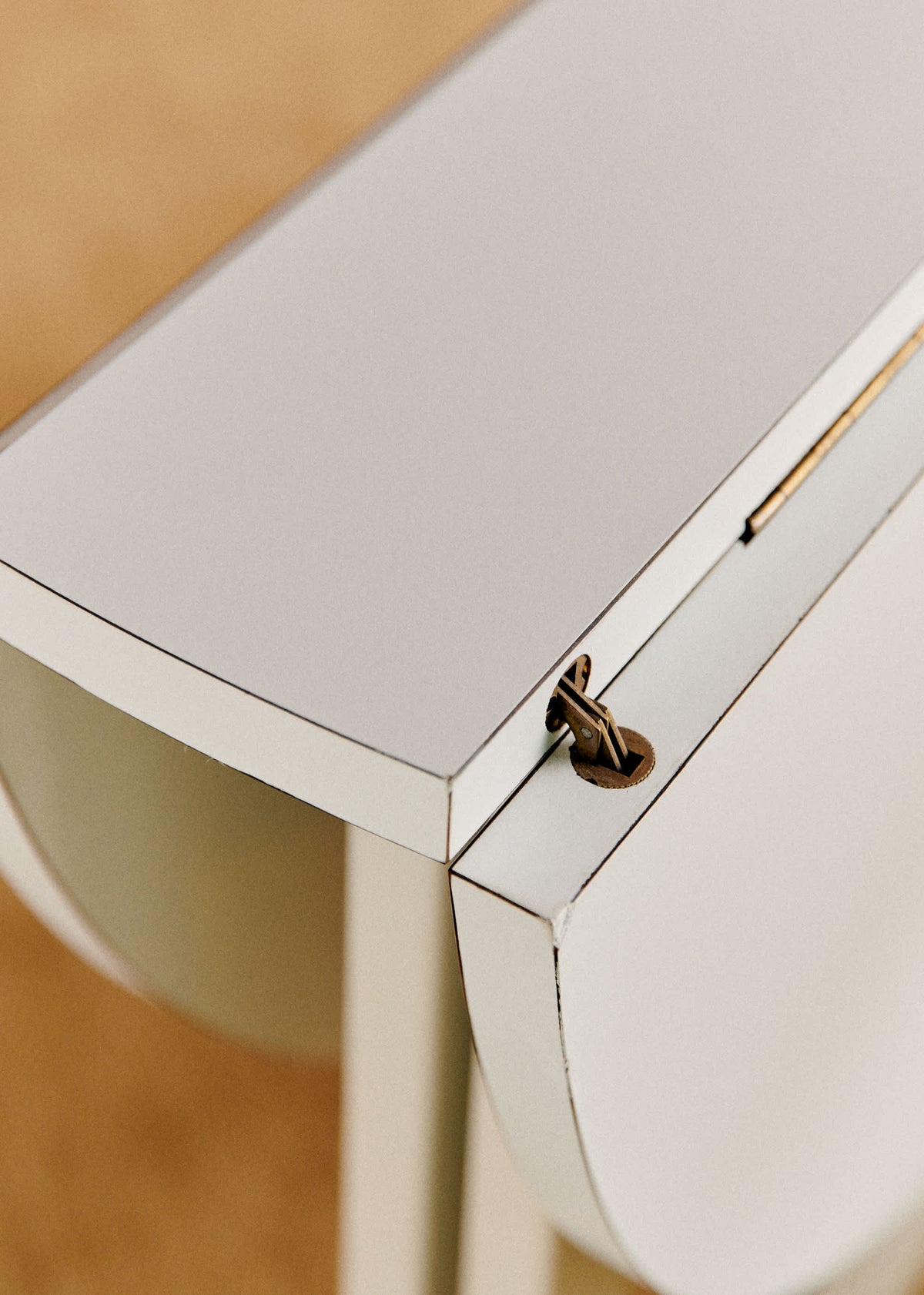 Ensemble de table et chaises blanches vintage - Bois