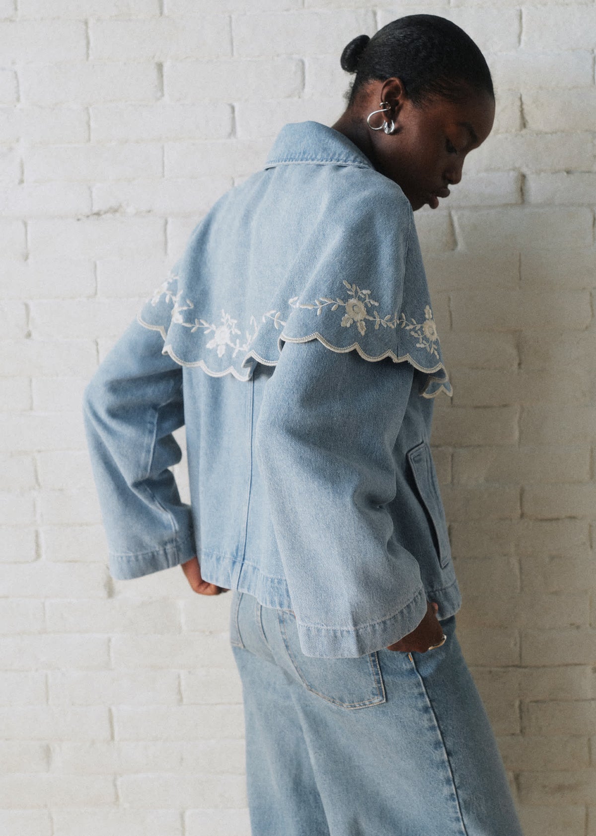 Veste Josephy - Sézane x SEA NY - Broderie Placée Crème Fond Bleu Denim