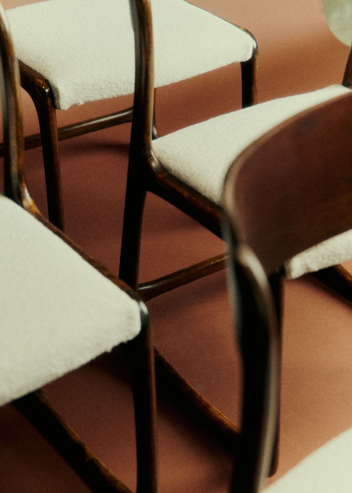 Lot de 5 chaises vintage Bauman - Chêne et hêtre teinté