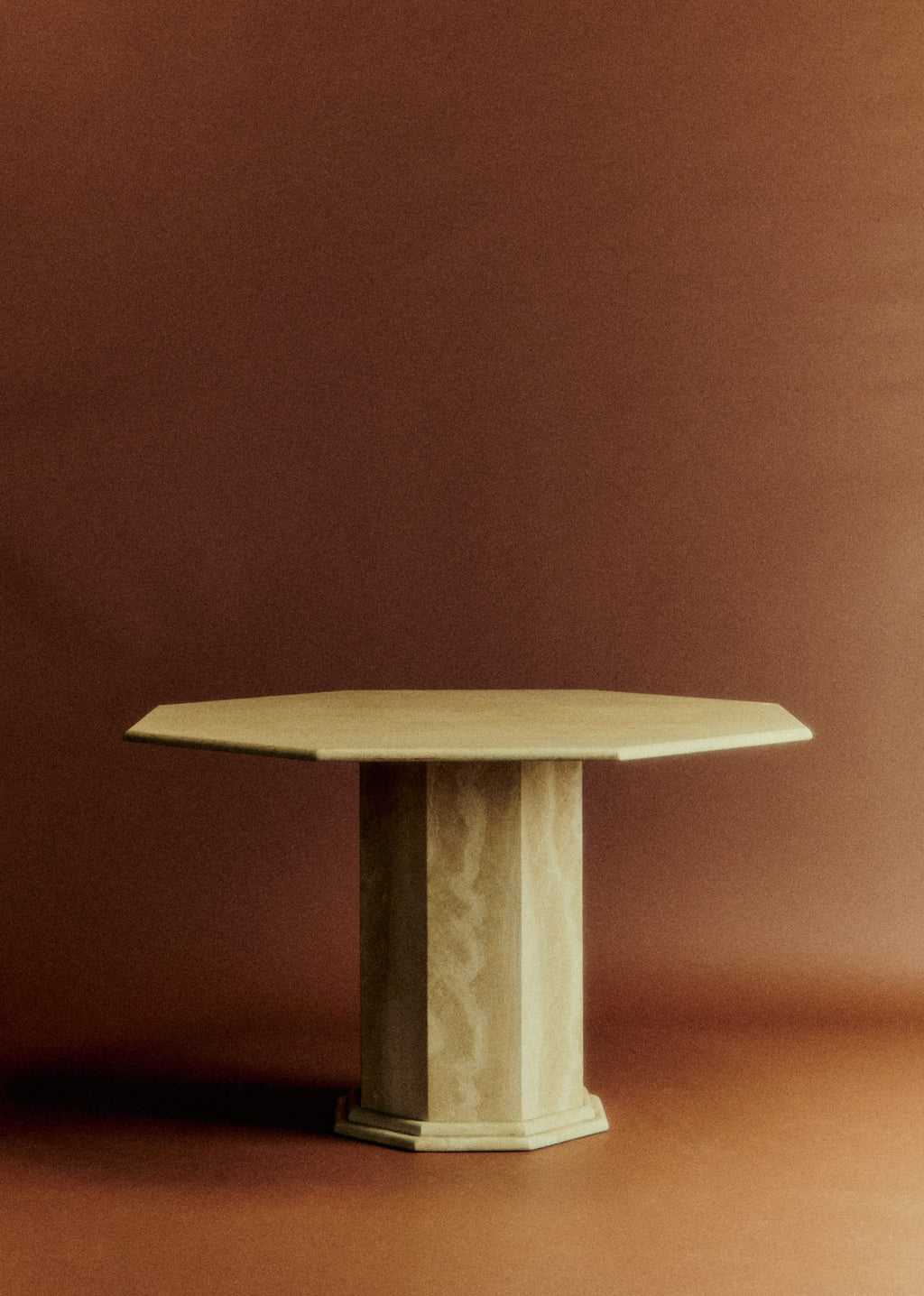 Table à manger en travertin octogonale italienne années 70 - Travertin