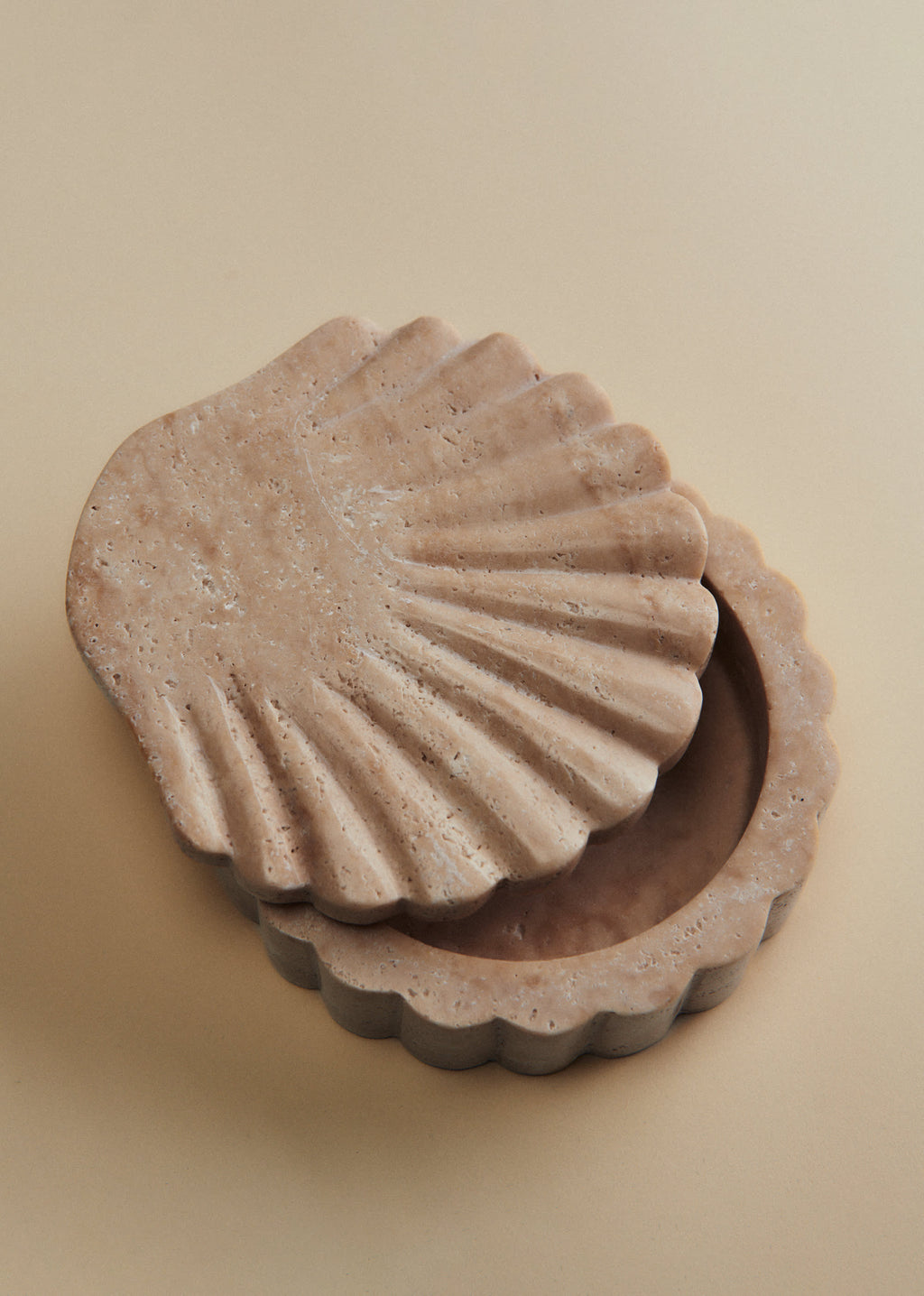 Boite Coquillage - Travertin naturel
