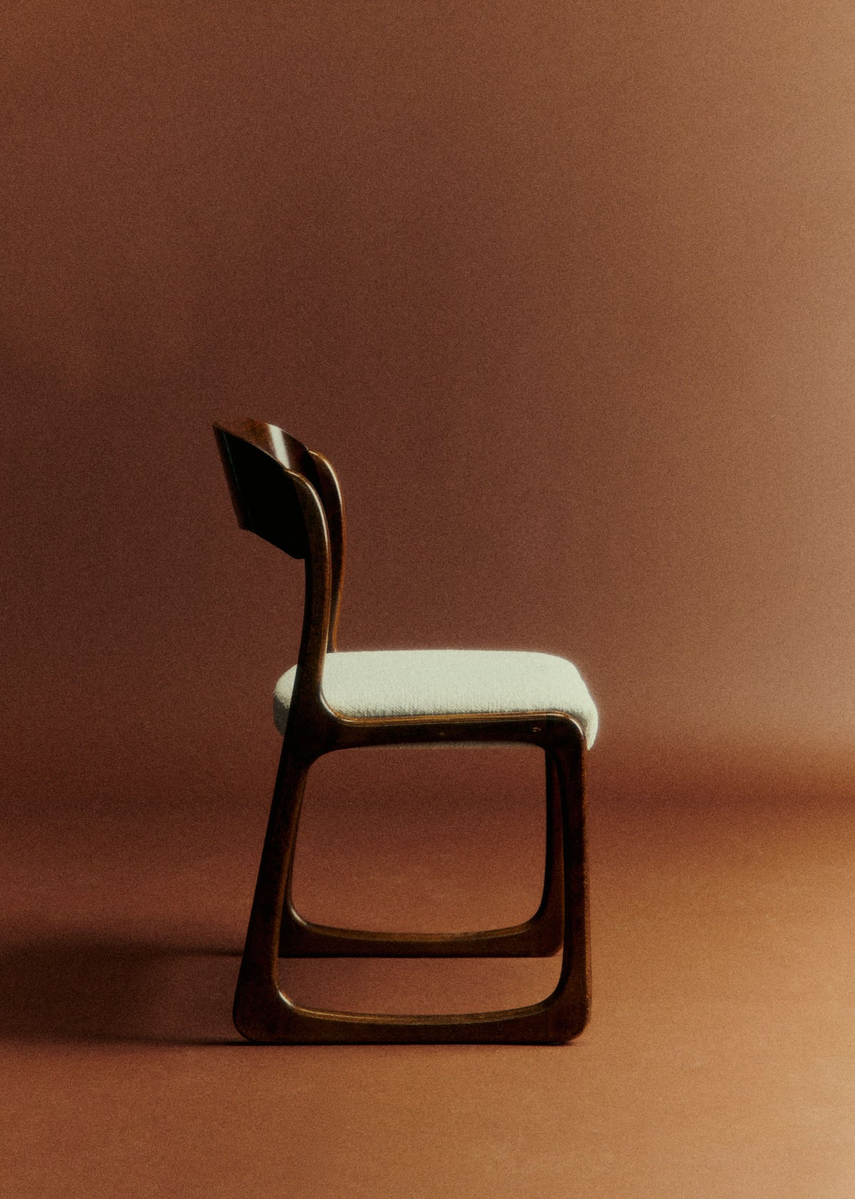 Lot de 5 chaises vintage Bauman - Chêne et hêtre teinté