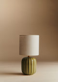 Lampe Traviata petit modèle - Vert olive - Abat-jour Dolce - Jute Écru