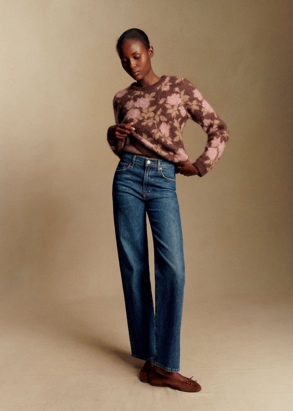 Pull Yuri - Jacquard Roses Fond Marron