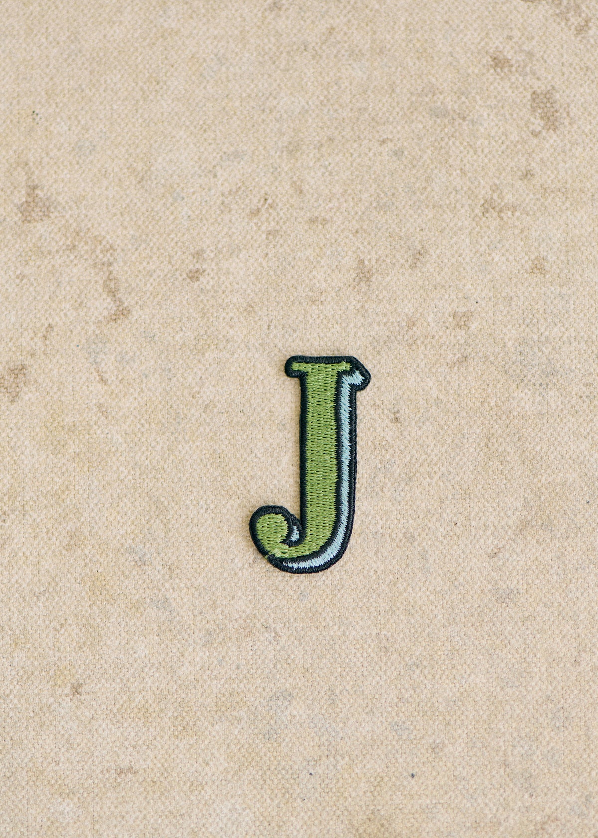 Ecusson vert / bleu - Lettre J - Vert