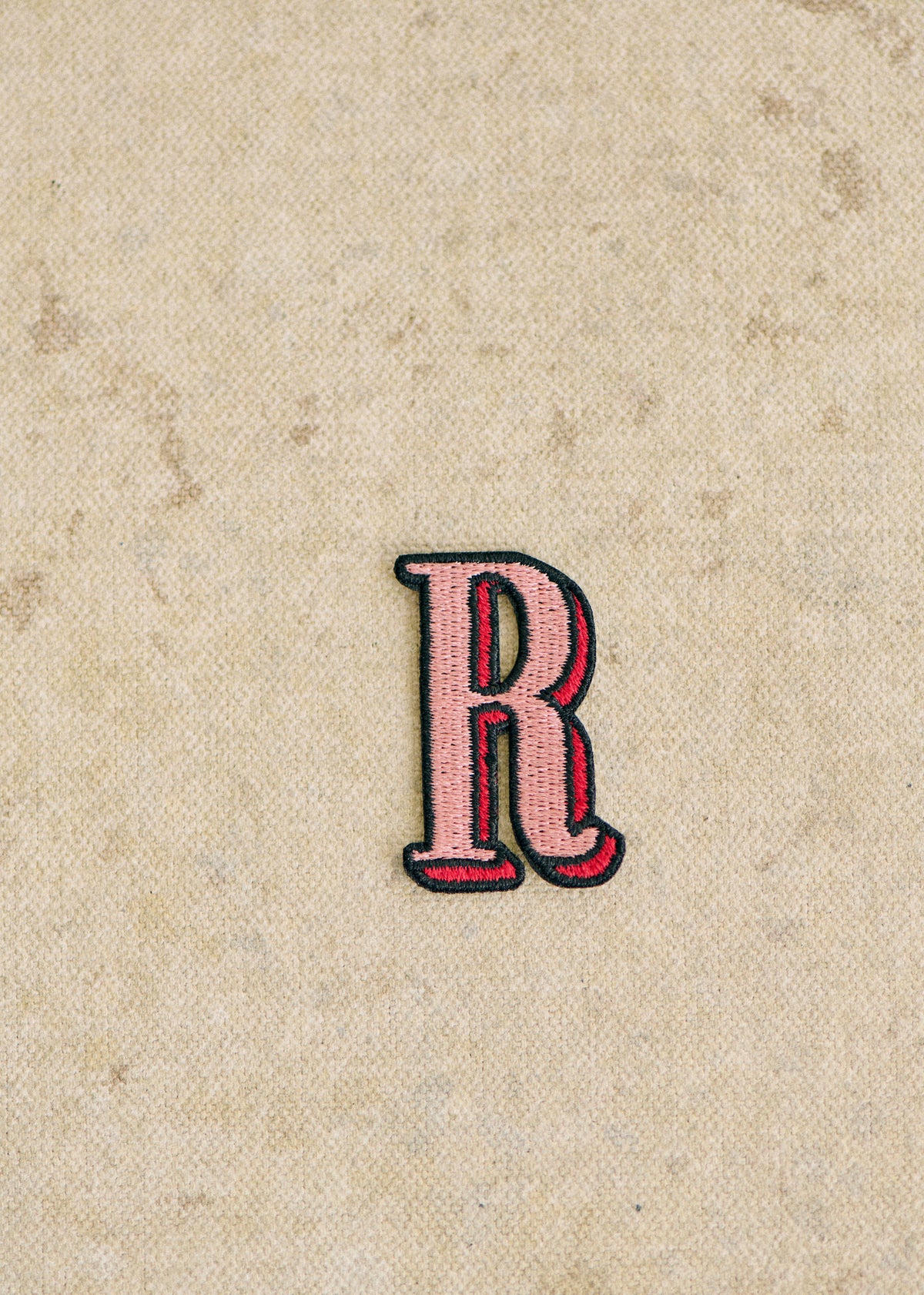 Ecusson Rose - Lettre R - Rose