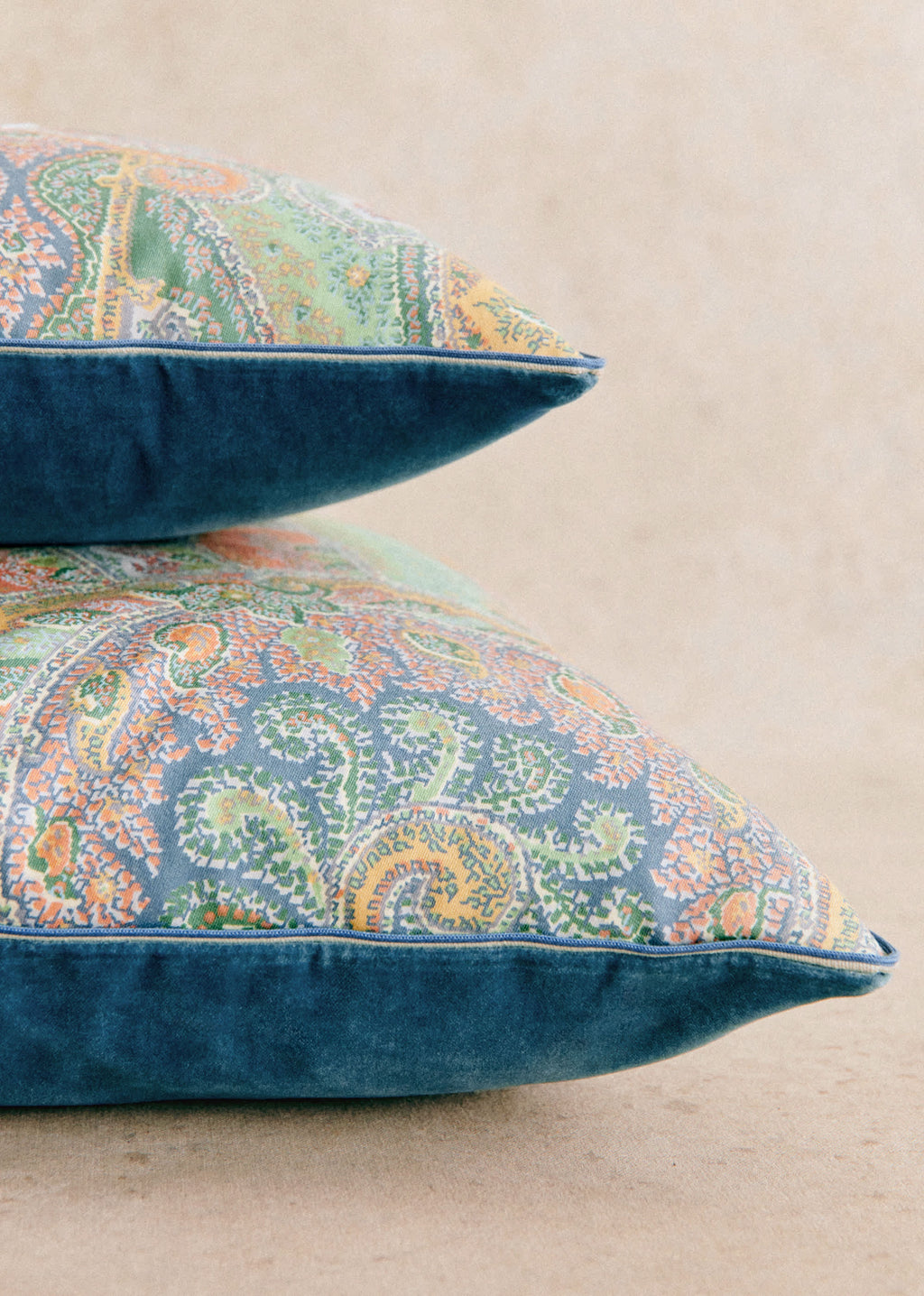 Coussin vintage velours bleu - Petit modèle - Imprimé cachemire