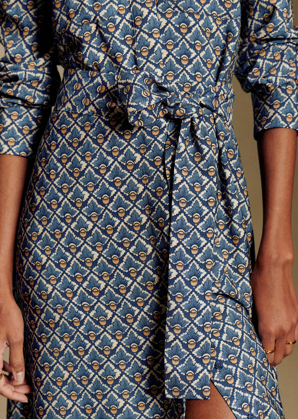Robe Vera - Sézane x Antoinette Poisson - Bleu Imprimé Noisettes
