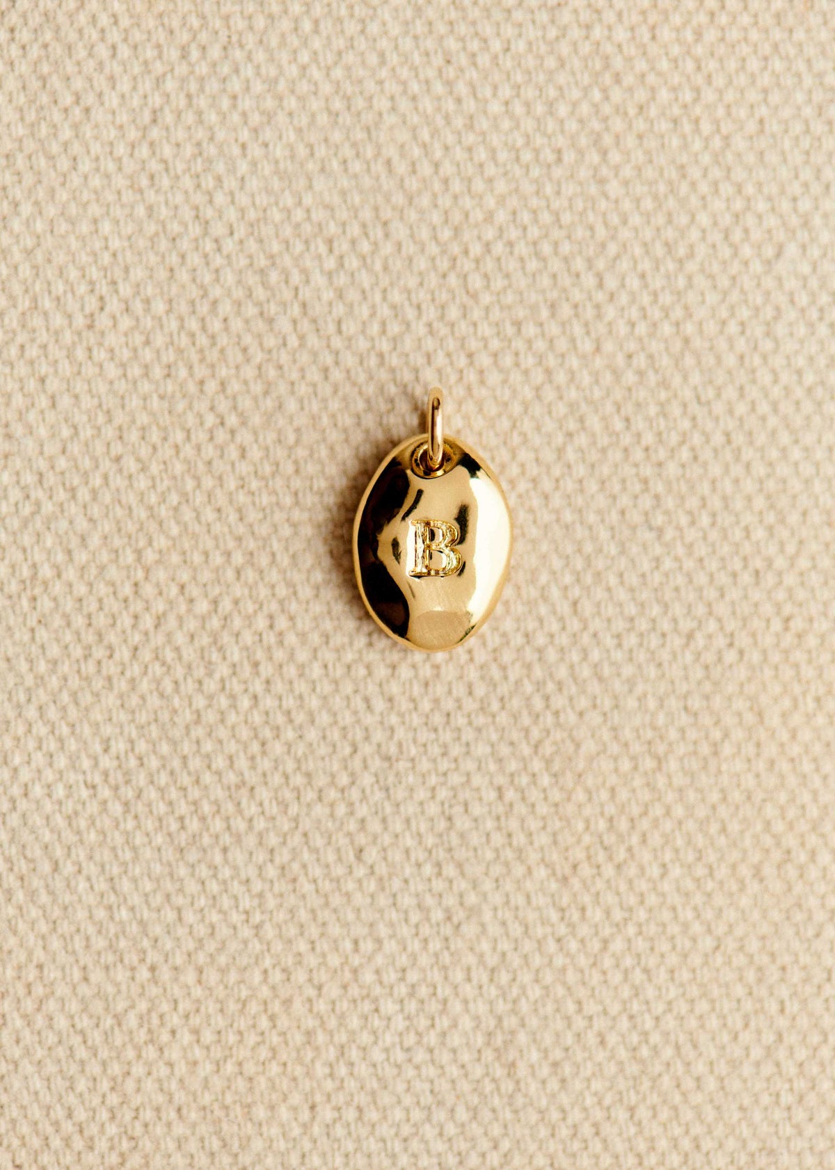 Pendentif Léa - B doré