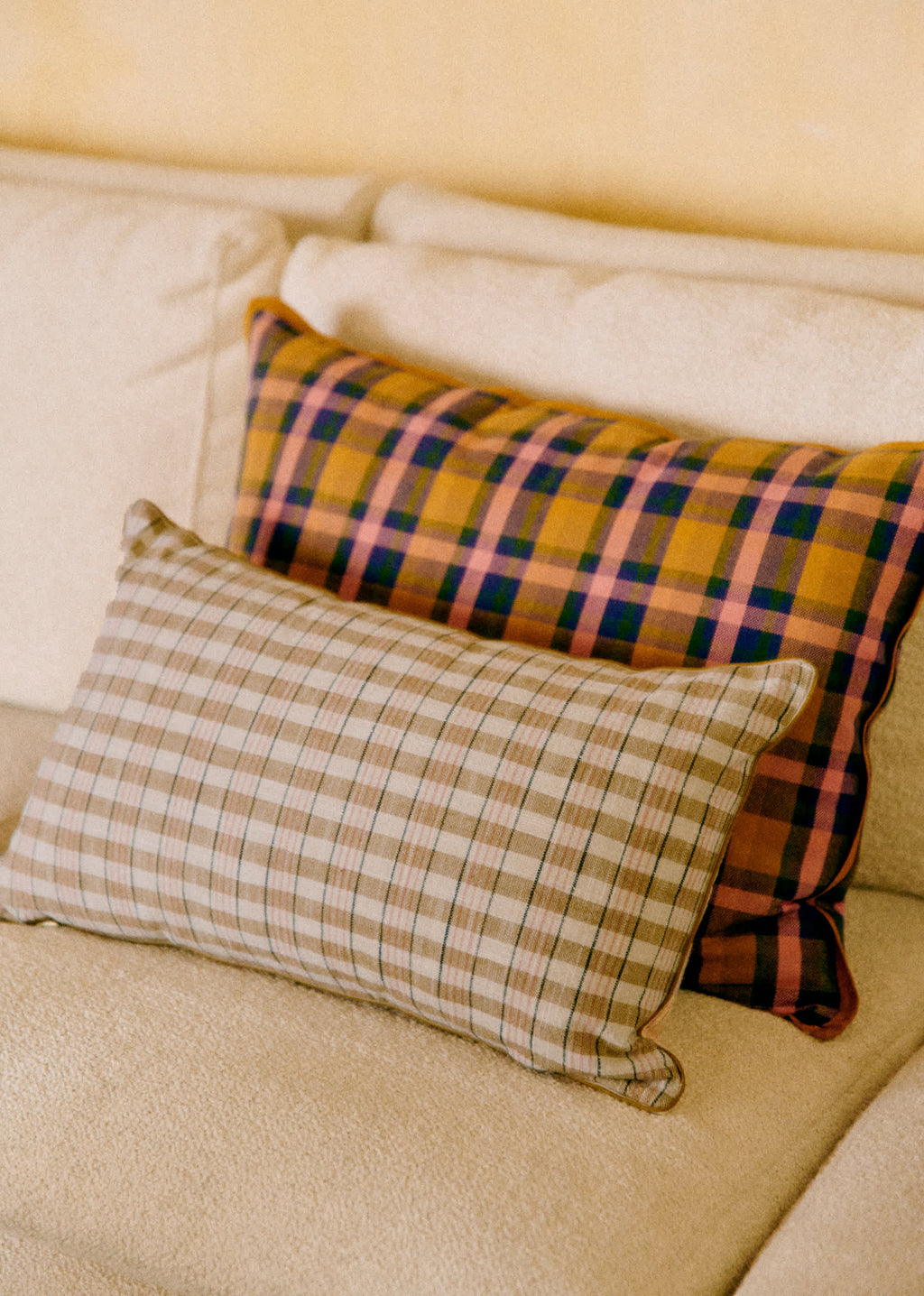 Coussin Tissé Pianissimo - Grand modèle - Café et Blush