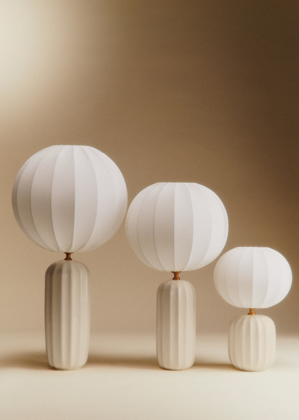 Lampe Traviata petit modèle - Ecru - Abat-jour Sonate - Écru