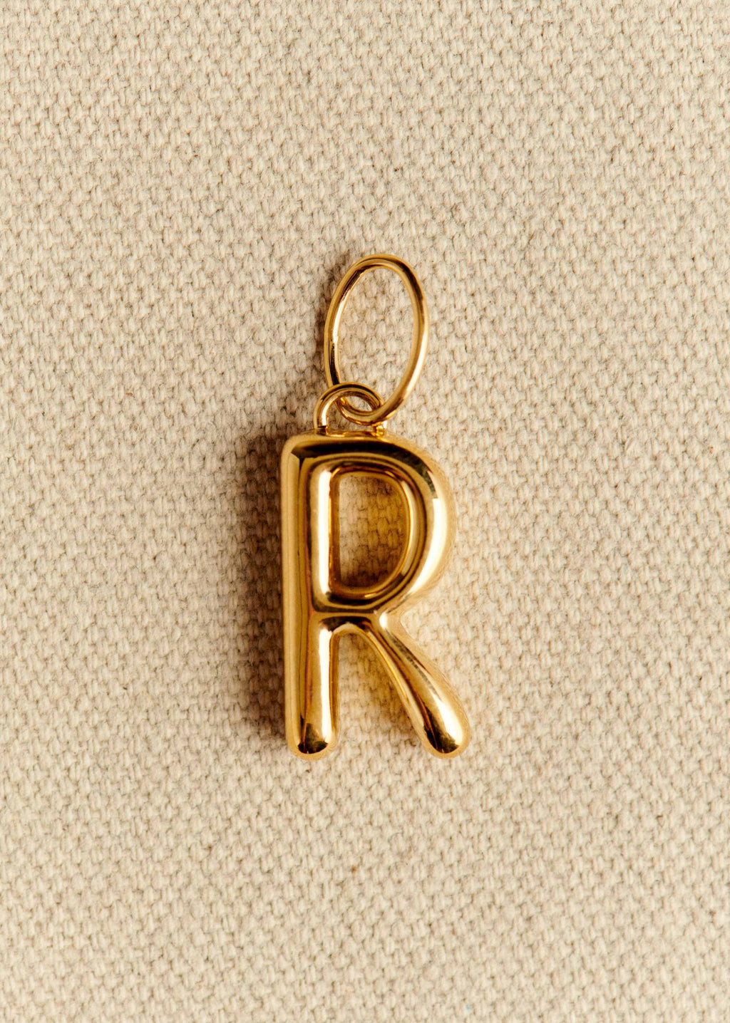 Charm Louison - R doré