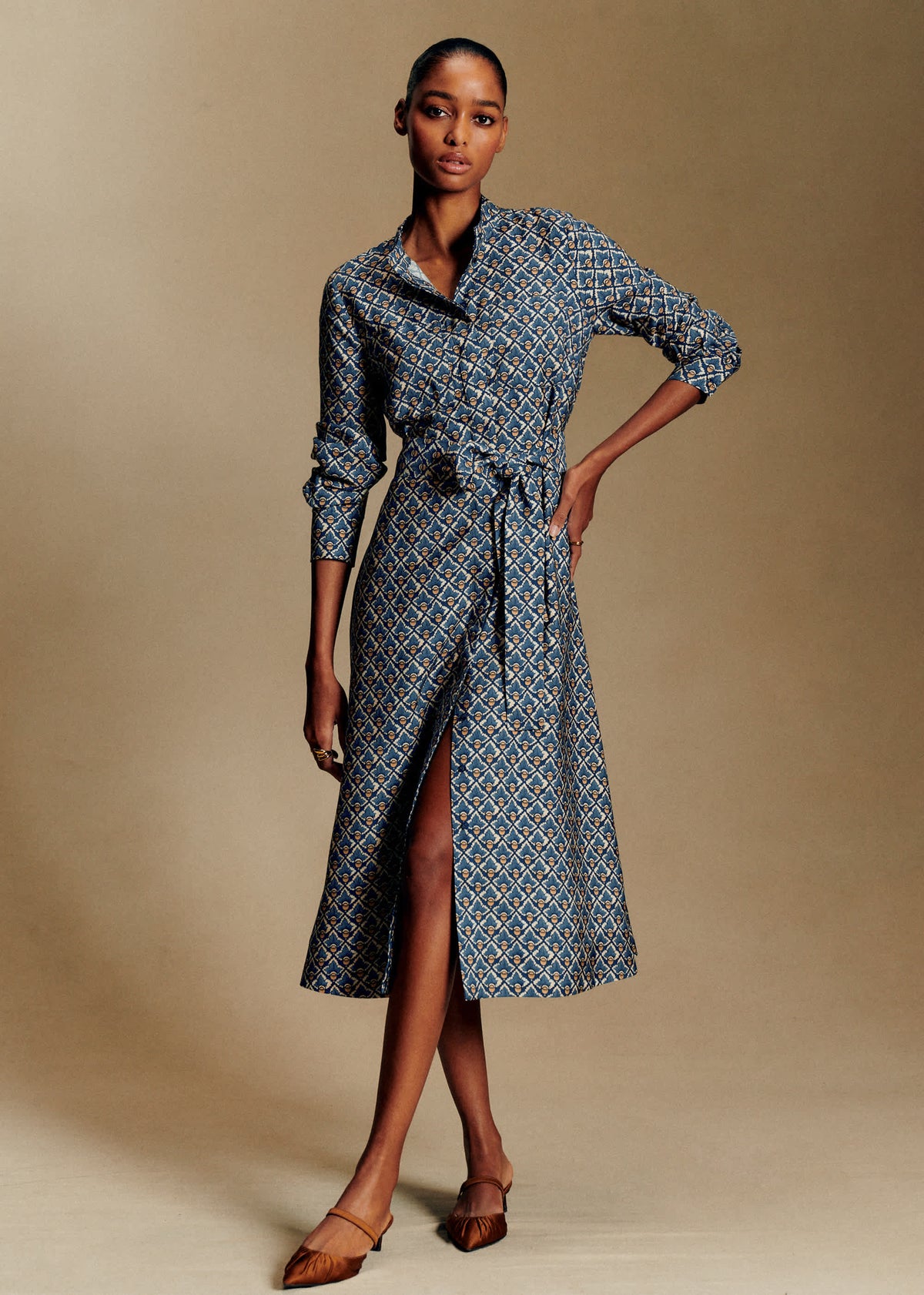 Robe Vera - Sézane x Antoinette Poisson - Bleu Imprimé Noisettes