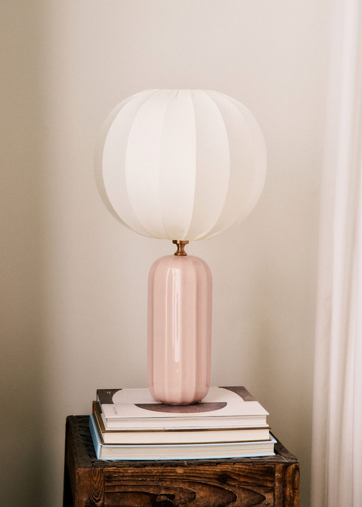 Lampe Traviata - Rose - Abat-jour Sonate - Écru