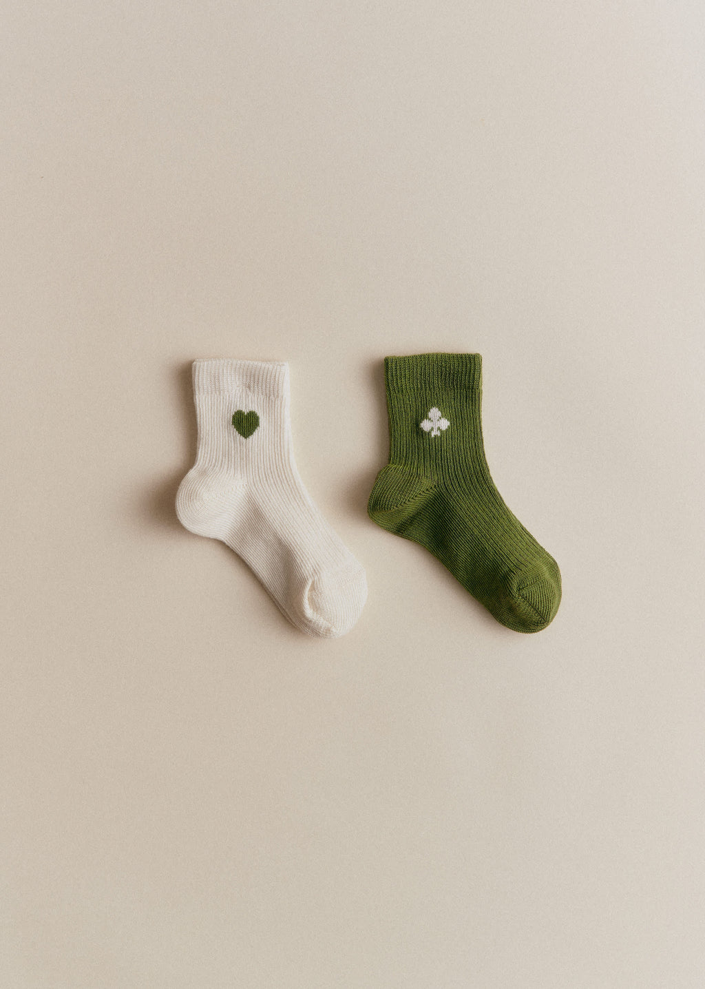 Lot de 2 chaussettes Coeurs - Écru Coeur / Trèfle Vert Chance