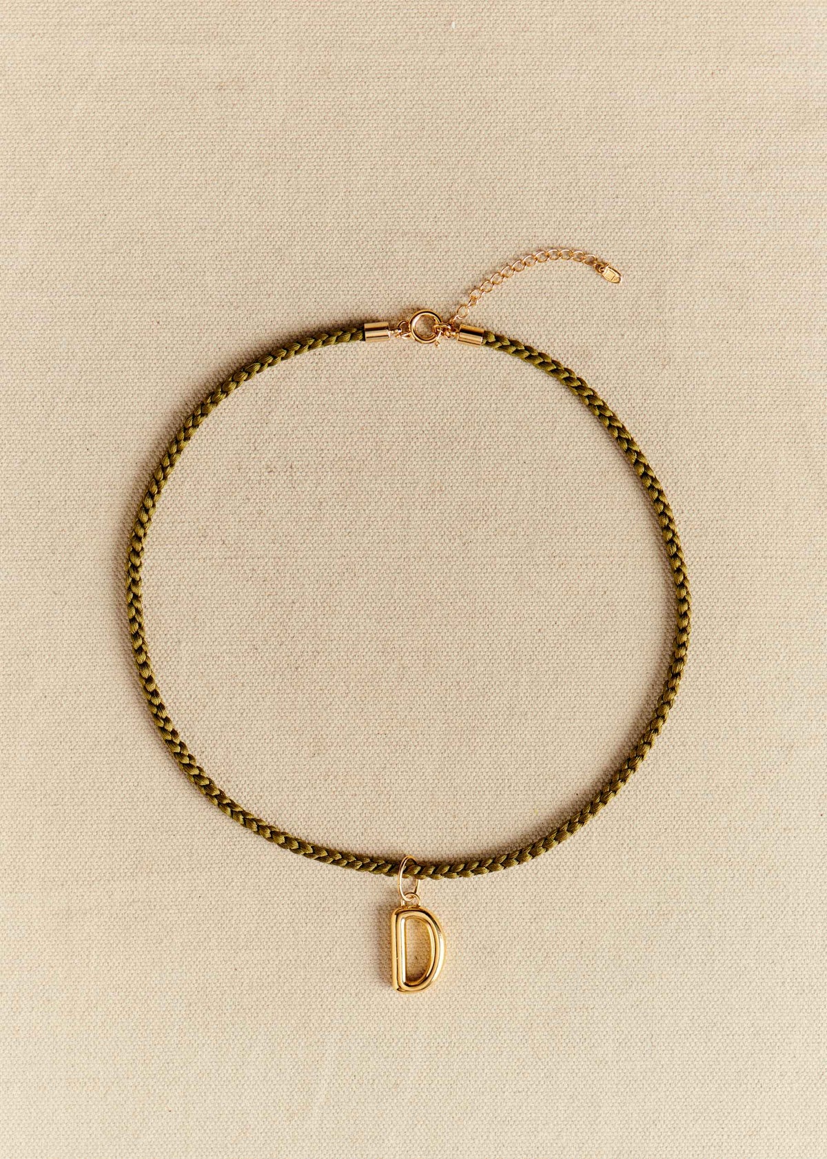 Charm Louison - D doré