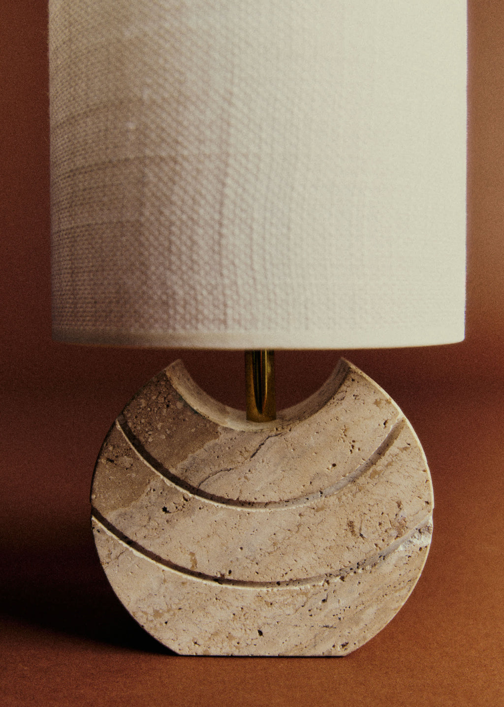 Lampe à poser vintage en travertin - Travertin