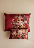 Coussin vintage velours beige - Petit modèle - Imprimé Bouquet Floral Fond Rouge