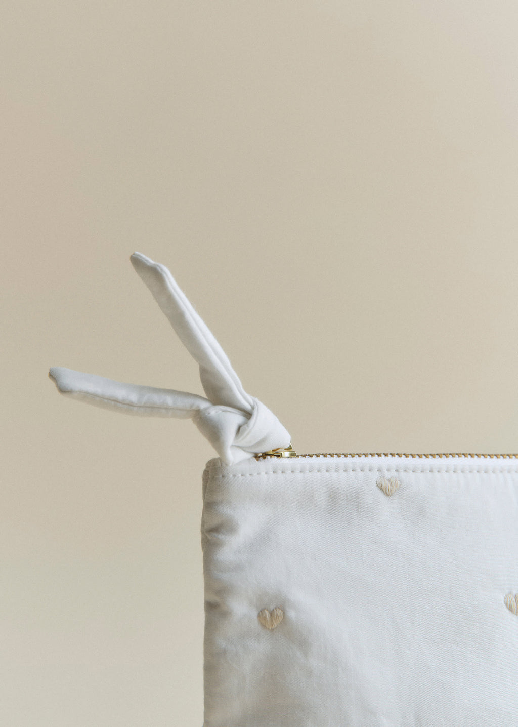Trousse de toilette zippée - Blanc Broderie Coeur Beige
