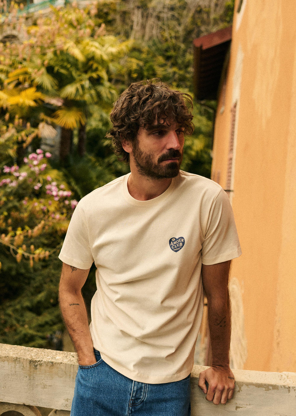 T-Shirt Amour Club Paris - Écru / Indigo