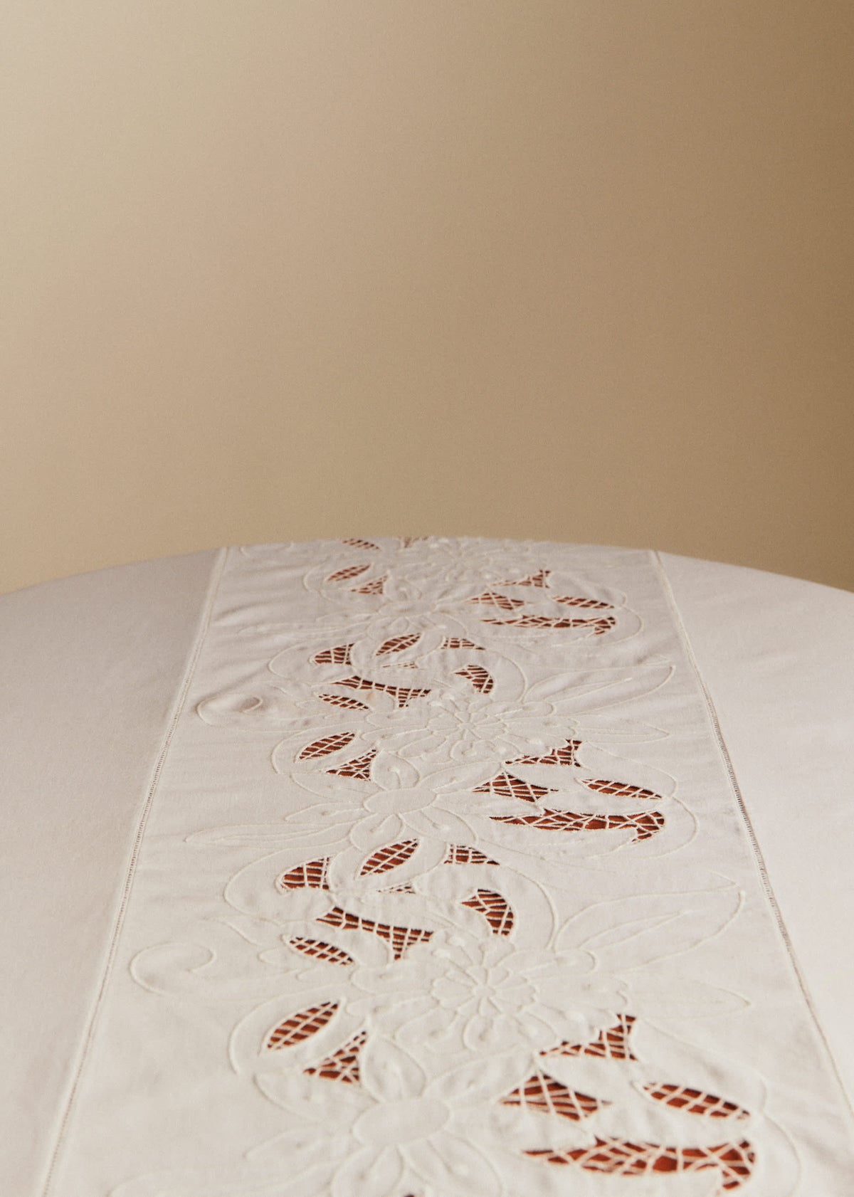 Nappe Brodée - Ecru Uni