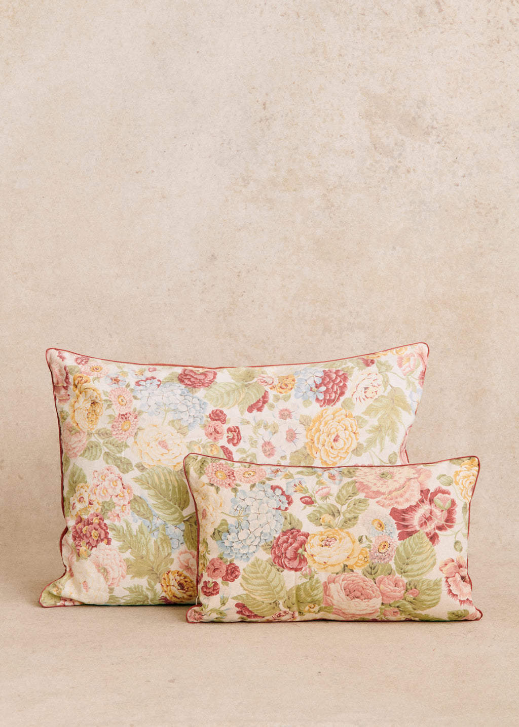 Coussin vintage velours blush - Très grand modèle - Imprimé composition florale